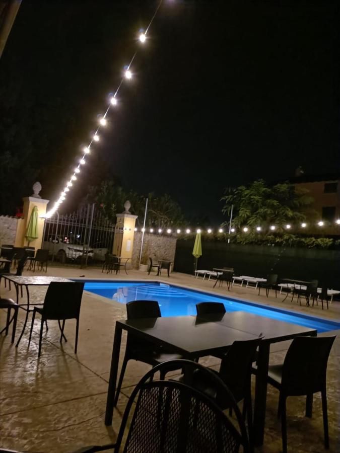 Agriturismo Corte Gaia Кастильоне-делле-Стивьере Экстерьер фото
