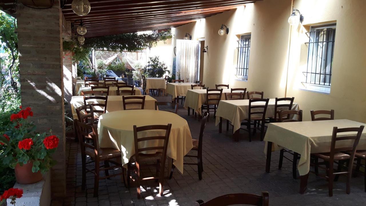 Agriturismo Corte Gaia Кастильоне-делле-Стивьере Экстерьер фото